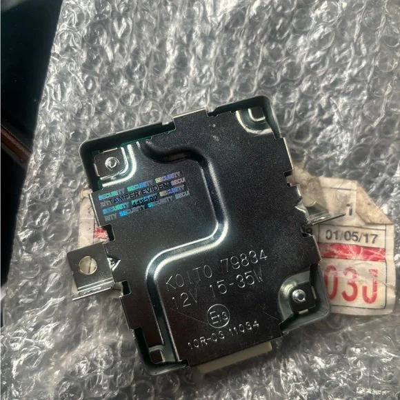 Light Control Module - Silver - Picture 4 of 5